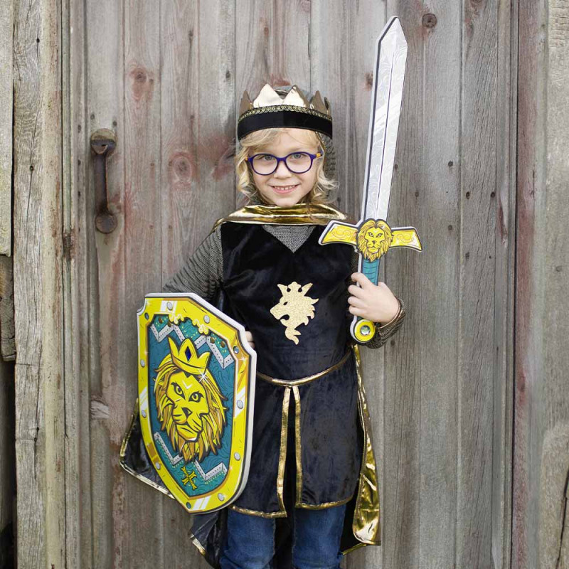 Petite fille avec l'assortiment épée + bouclier coeur de lion 14325