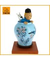 Figurine Tintin dans la potiche Lotus bleu de Moulinsart