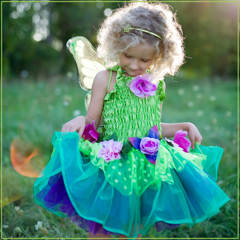 Jeune fille (5/6 ans) avec la robe fée des fleurs de Great Pretenders